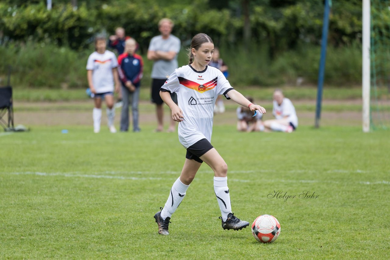 Bild 733 - Loewinnen Cup